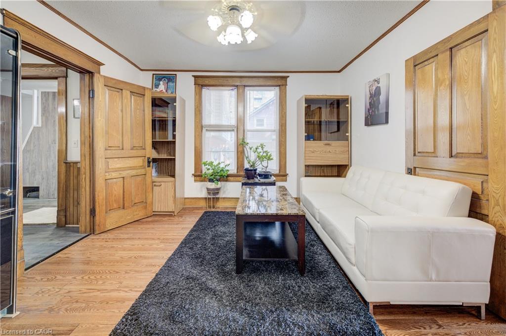 44 Walter Street, Kitchener, ON - Indoor