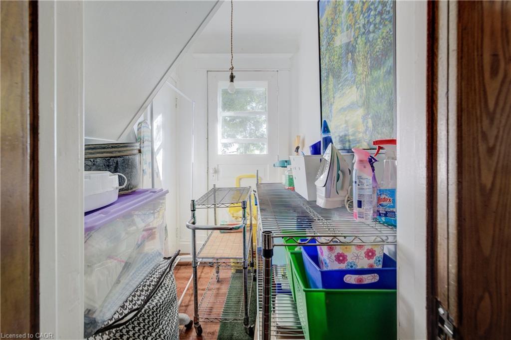 44 Walter Street, Kitchener, ON - Indoor Photo Showing Other Room