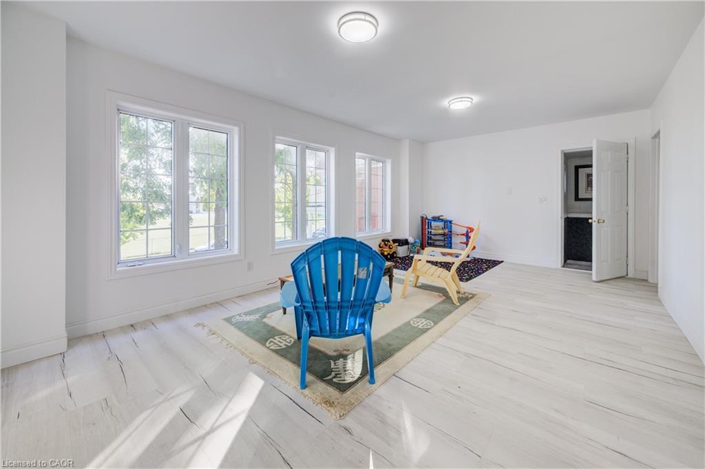 44 Walter Street, Kitchener, ON - Indoor