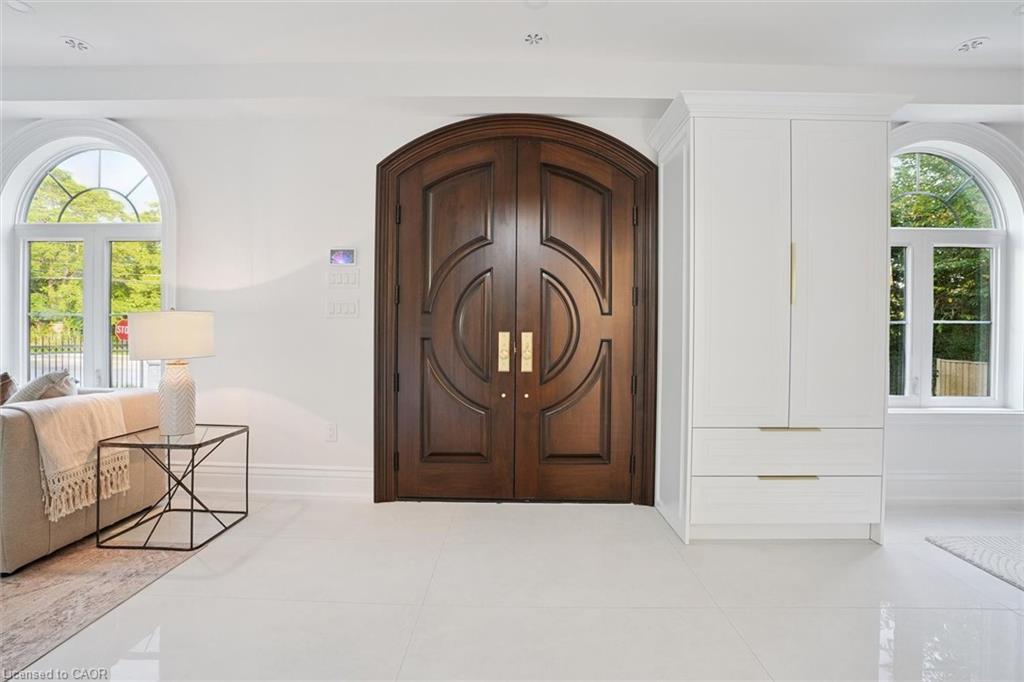 452 Rothesay Place, Burlington, ON - Indoor