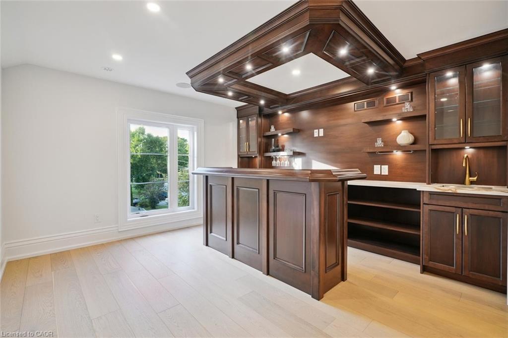 452 Rothesay Place, Burlington, ON - Indoor