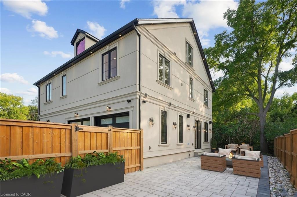 452 Rothesay Place, Burlington, ON - Outdoor With Exterior