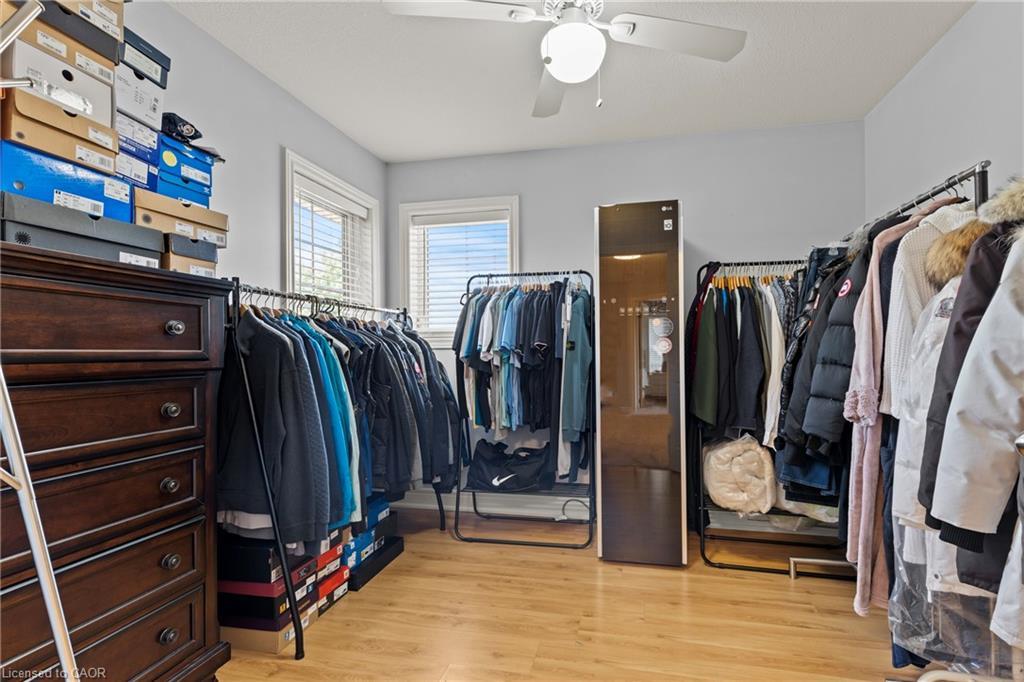 25 Bianca Drive, Niagara-On-The-Lake, ON - Indoor With Storage