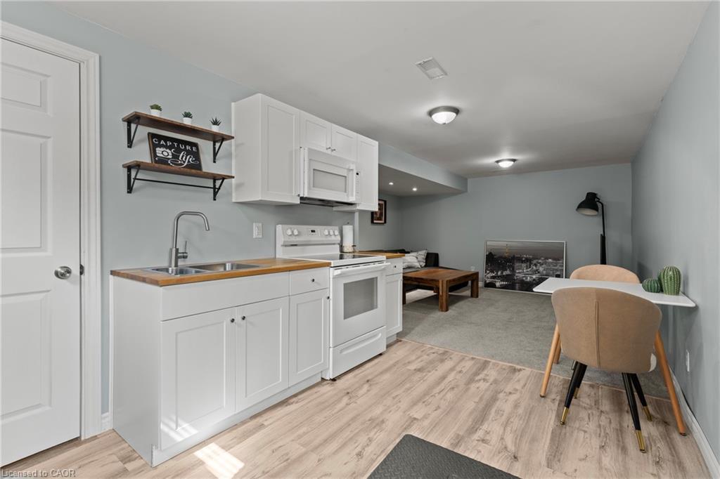 25 Bianca Drive, Niagara-On-The-Lake, ON - Indoor Photo Showing Other Room