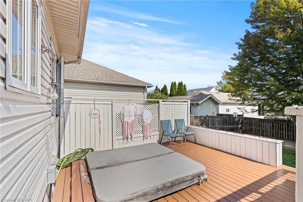 25 Bianca Drive, Niagara-On-The-Lake, ON - Outdoor With Deck Patio Veranda With Exterior