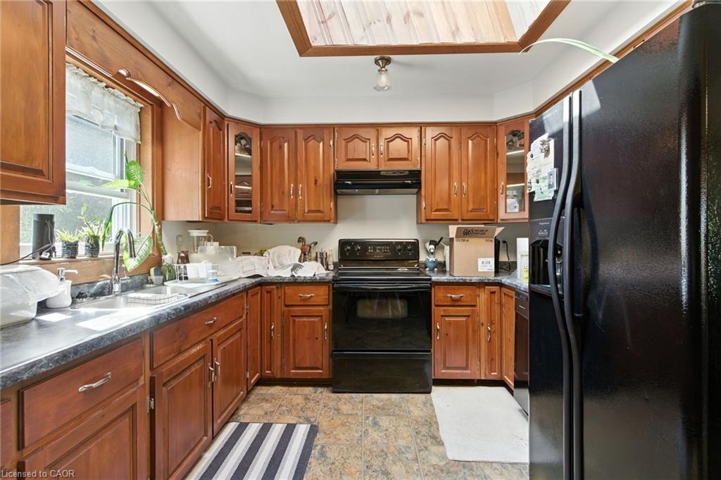 42347 Highway 3, Wainfleet, ON - Indoor Photo Showing Kitchen