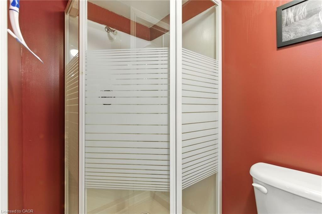 42347 Highway 3, Wainfleet, ON - Indoor Photo Showing Bathroom