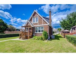 28 Barons Avenue S Hamilton, ON L8K 2X9