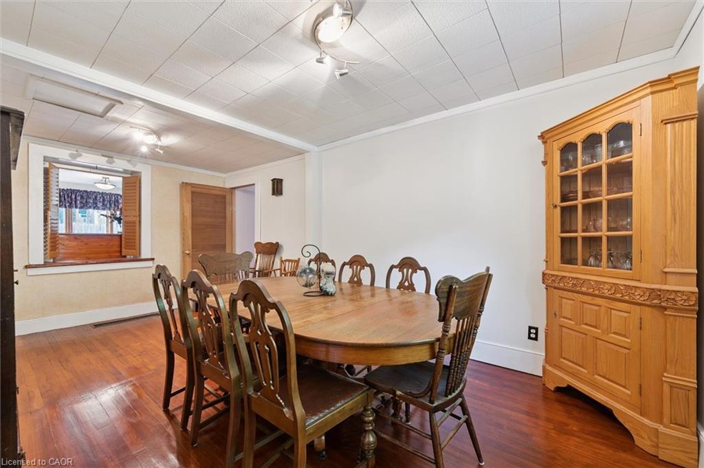 69 Nottingham Street, Guelph, ON - Indoor Photo Showing Dining Room