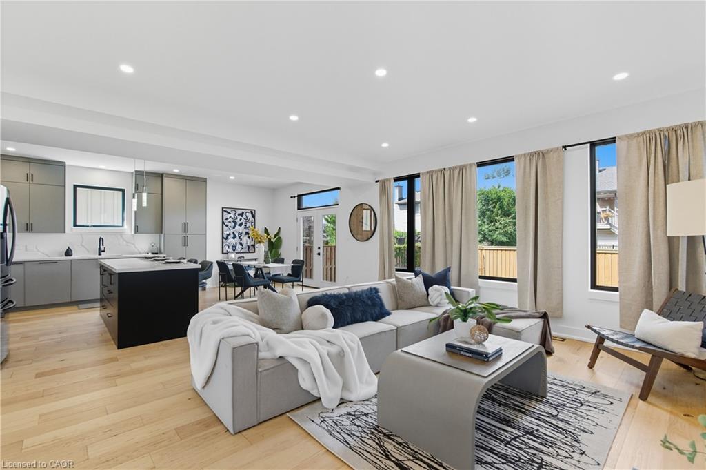 20 Ivy Crescent, Thorold, ON - Indoor