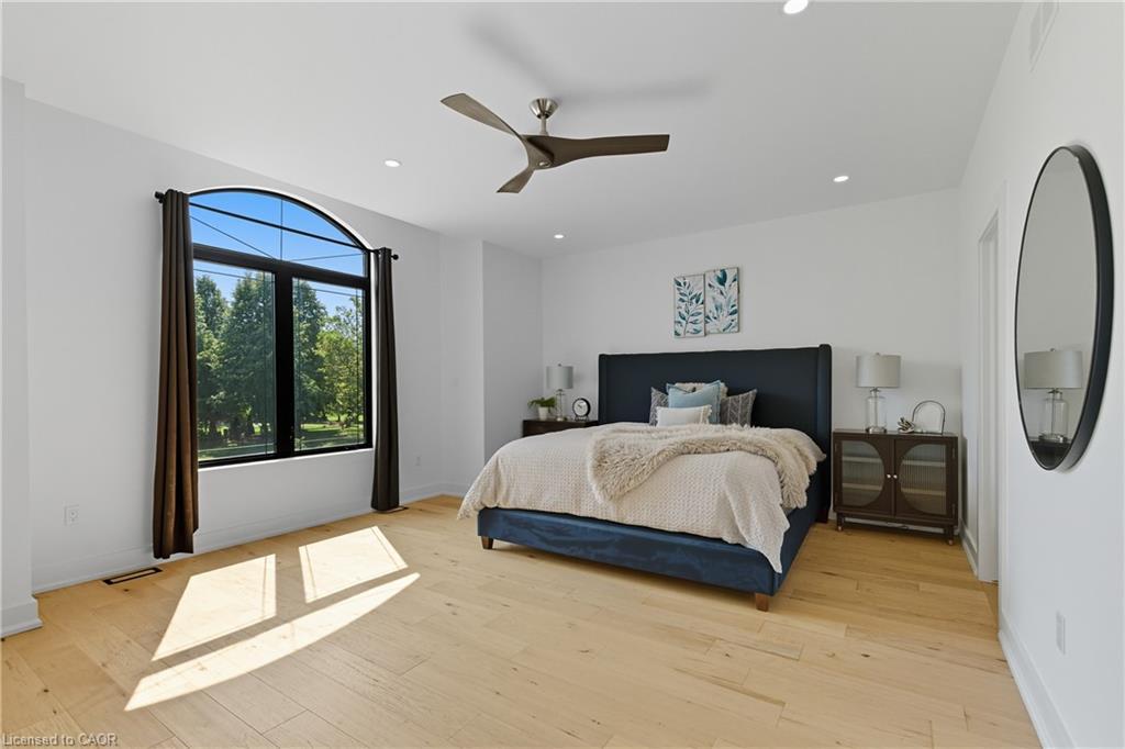 20 Ivy Crescent, Thorold, ON - Indoor Photo Showing Bedroom