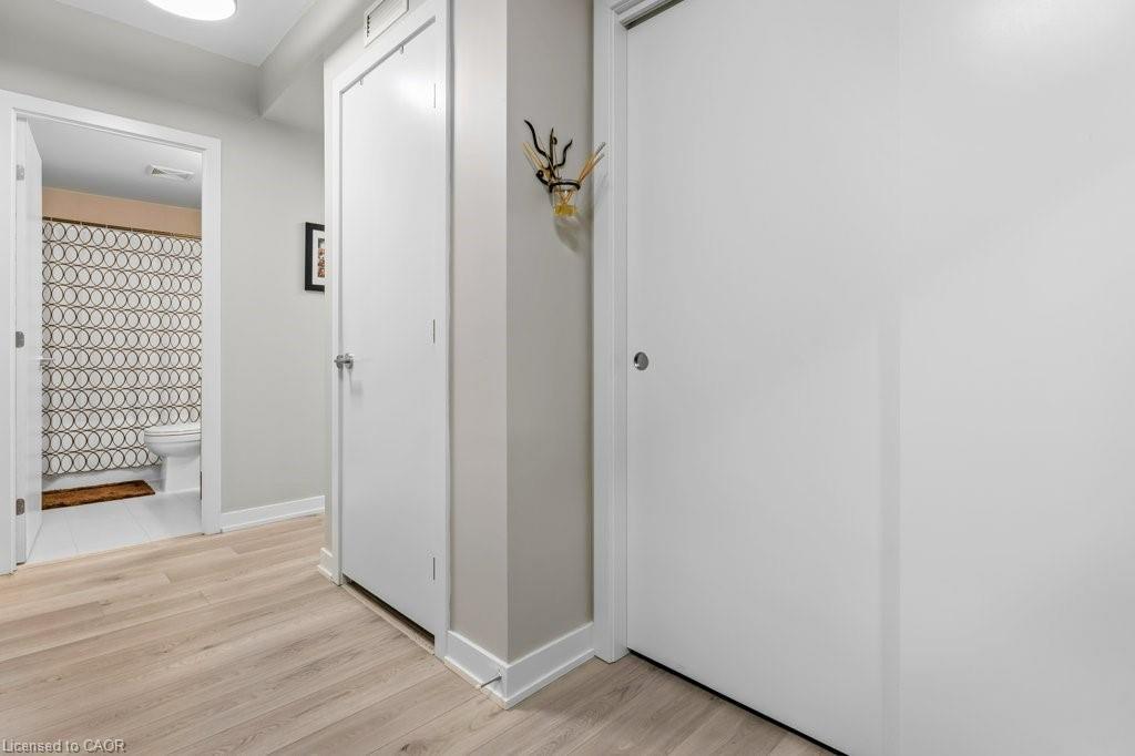 1402-385 Winston Road, Grimsby, ON - Indoor Photo Showing Other Room