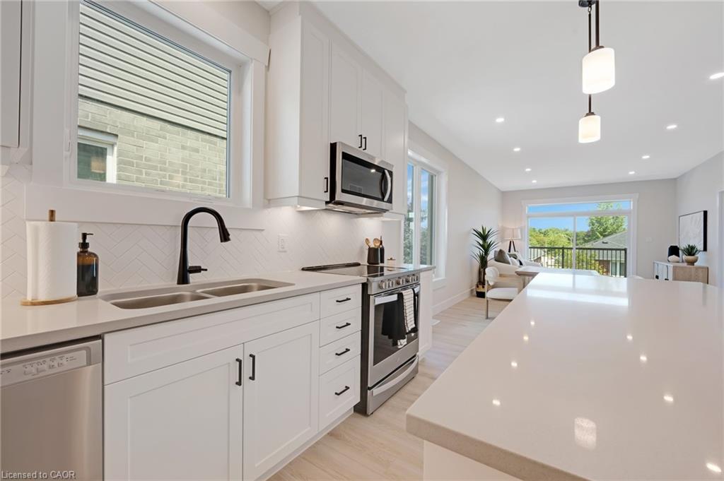 52 Moon Crescent, Cambridge, ON - Indoor Photo Showing Kitchen With Double Sink With Upgraded Kitchen