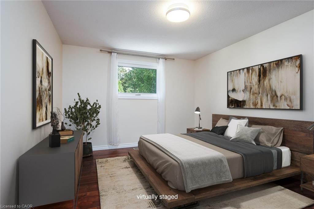 8 Pamela Place, Guelph, ON - Indoor Photo Showing Bedroom