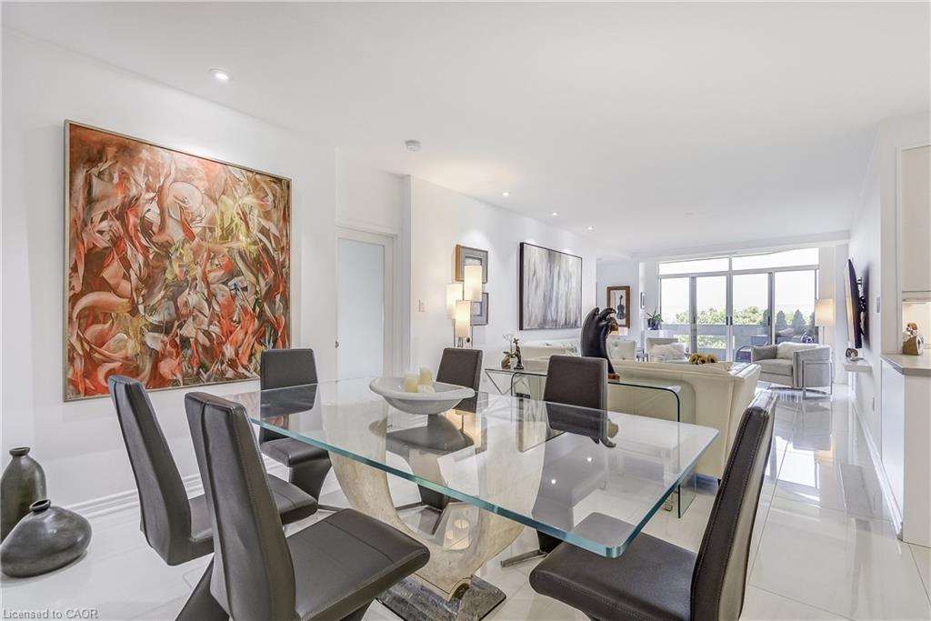 906-1237 North Shore Boulevard E, Burlington, ON - Indoor Photo Showing Dining Room