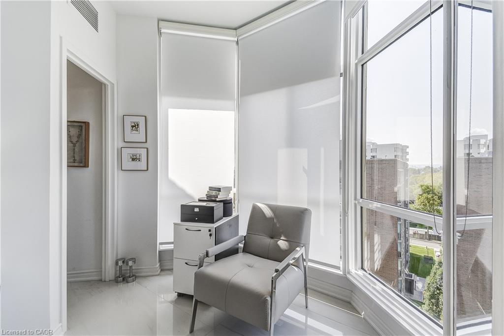 906-1237 North Shore Boulevard E, Burlington, ON - Indoor Photo Showing Other Room