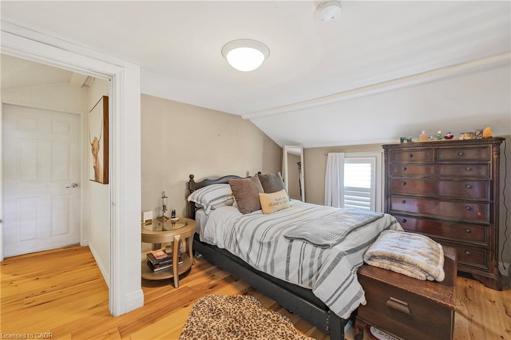 83 Orkney Street W, Caledonia, ON - Indoor Photo Showing Bedroom