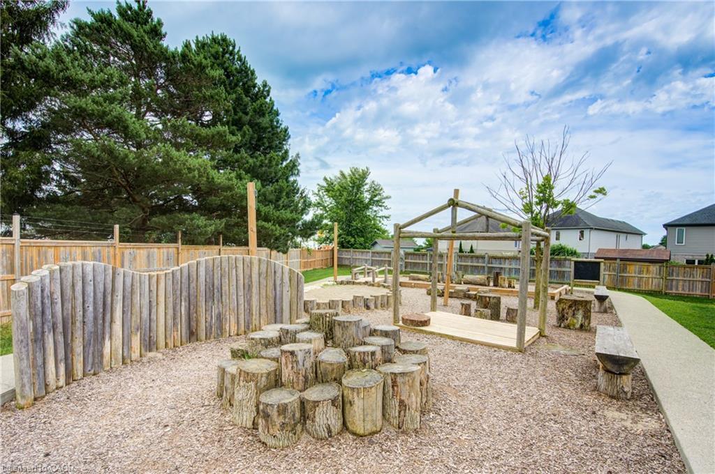 605-360 Quarter Townline, Tillsonburg, ON - Outdoor