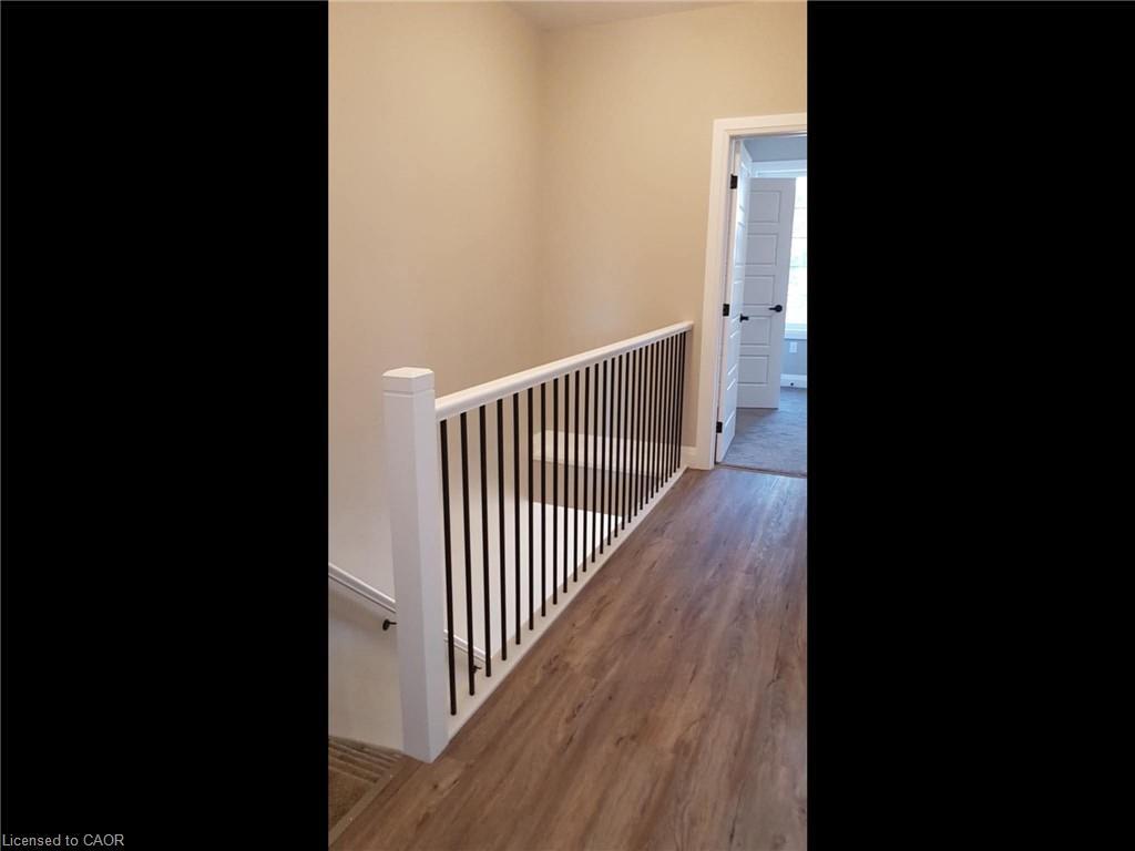 605-360 Quarter Townline, Tillsonburg, ON - Indoor Photo Showing Other Room