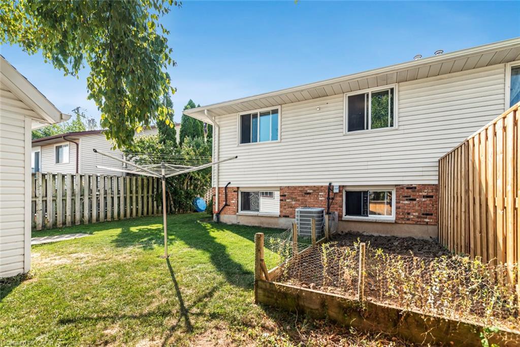 3309 Tallman Drive, Vineland, ON - Outdoor With Exterior