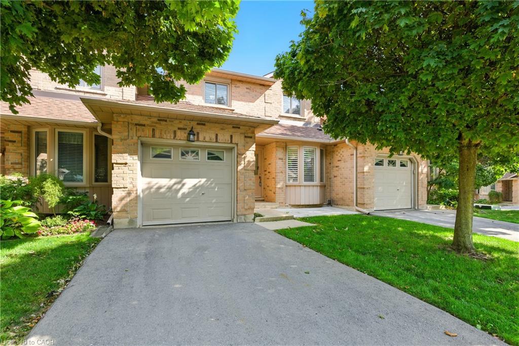 40-800 Upper Paradise Road, Hamilton, ON - Outdoor With Facade