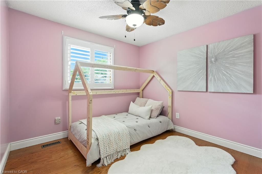 40-800 Upper Paradise Road, Hamilton, ON - Indoor Photo Showing Bedroom