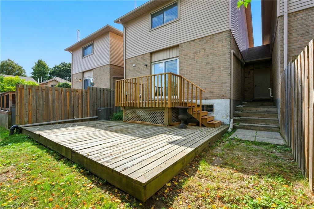 40-800 Upper Paradise Road, Hamilton, ON - Outdoor With Deck Patio Veranda With Exterior