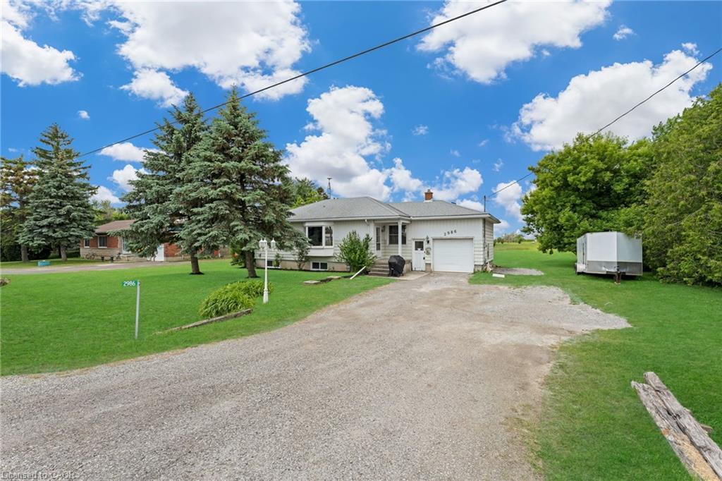 2986 Grimsby Road, West Lincoln, ON - Outdoor
