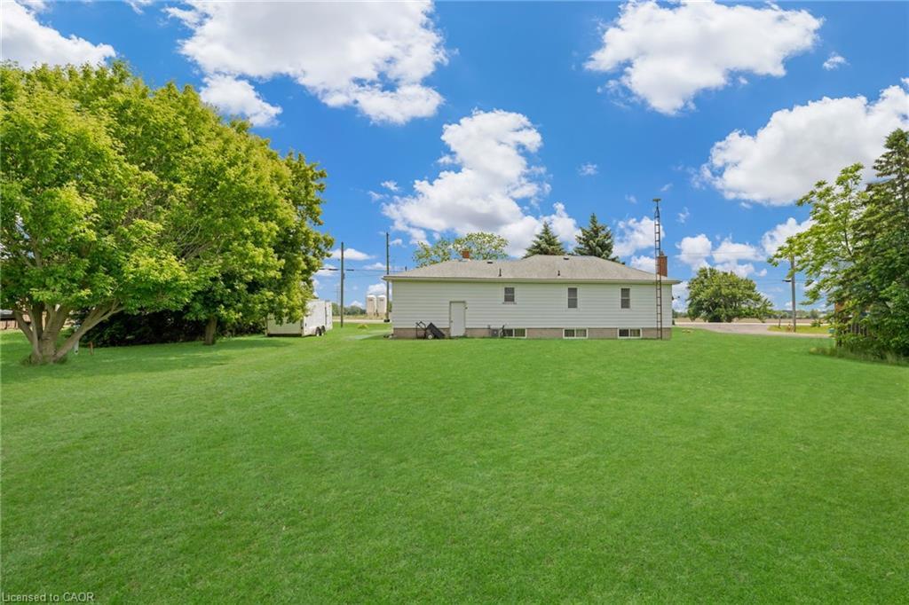 2986 Grimsby Road, West Lincoln, ON - Outdoor