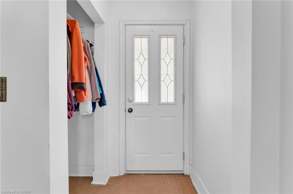 2986 Grimsby Road, West Lincoln, ON - Indoor Photo Showing Other Room