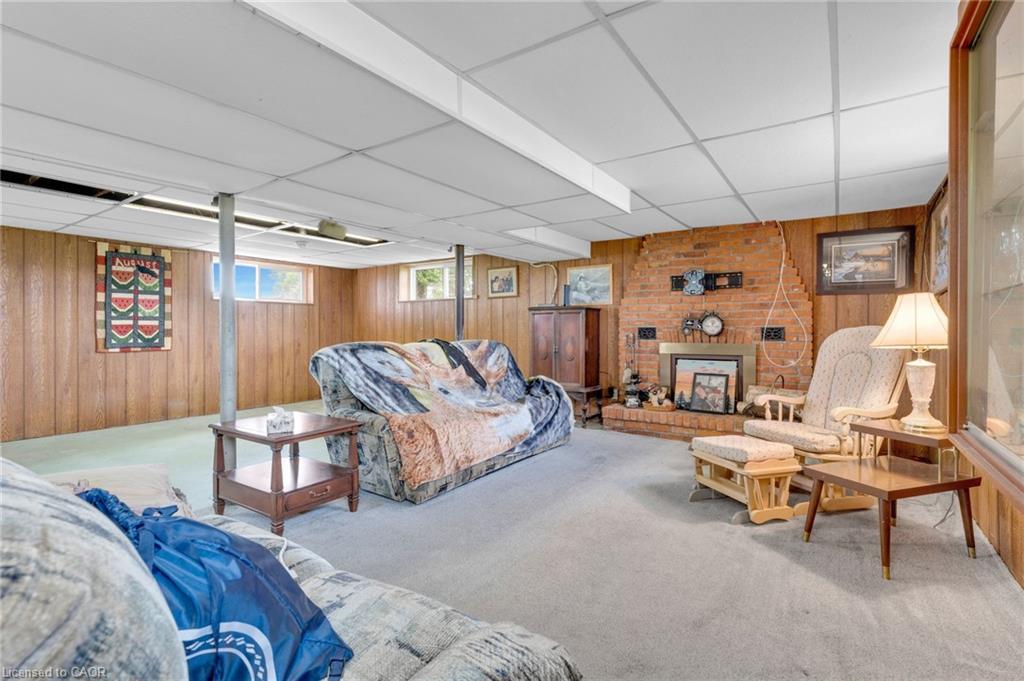 2986 Grimsby Road, West Lincoln, ON - Indoor Photo Showing Other Room