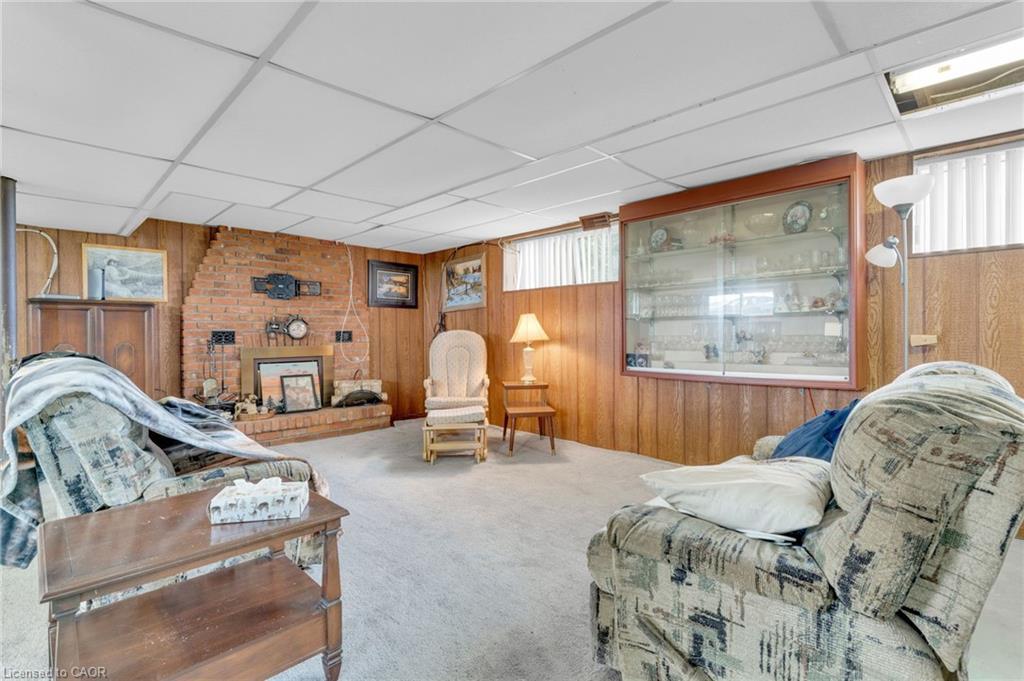 2986 Grimsby Road, West Lincoln, ON - Indoor