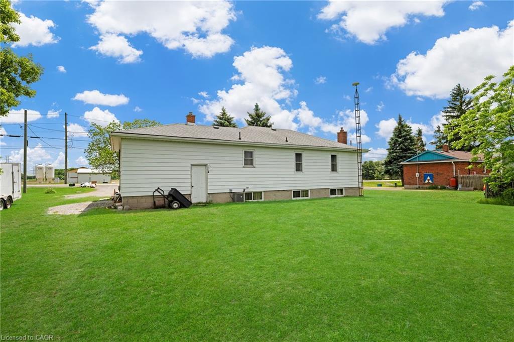 2986 Grimsby Road, West Lincoln, ON - Outdoor