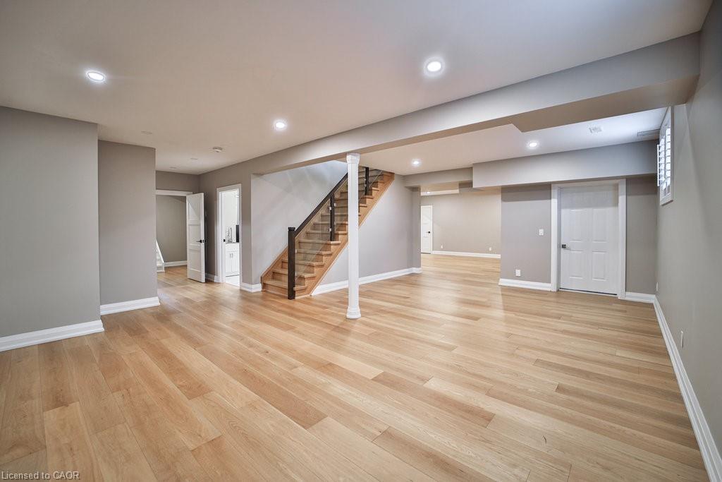 6121 Guelph Line, Burlington, ON - Indoor Photo Showing Other Room