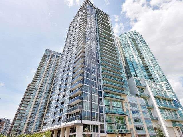 908-223 Webb Drive, Mississauga, ON - Outdoor With Balcony With Facade