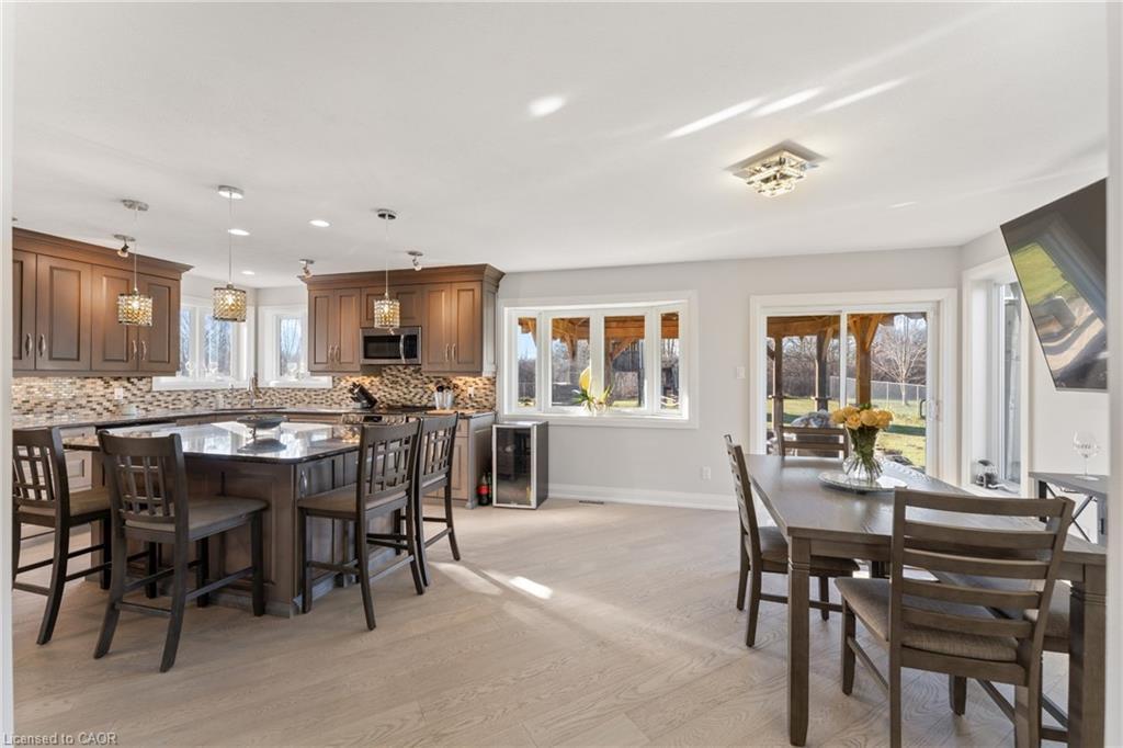 75642 Diltz Road, Wainfleet, ON - Indoor Photo Showing Dining Room