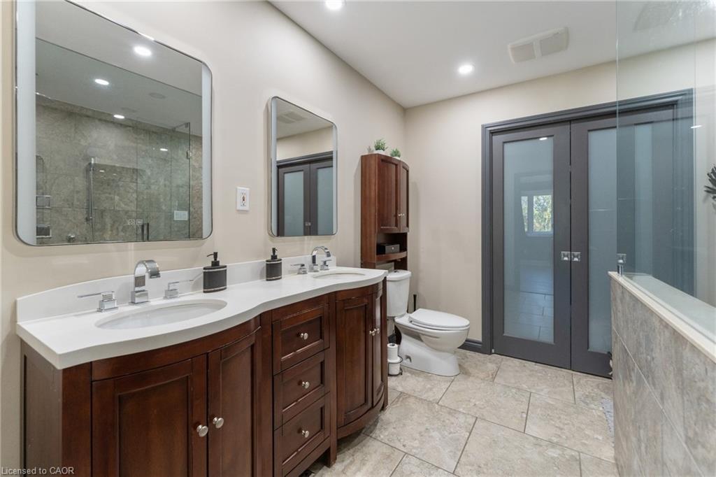 75642 Diltz Road, Wainfleet, ON - Indoor Photo Showing Bathroom