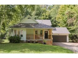 627 Woodhill Road Flamborough, ON L0R 2B0