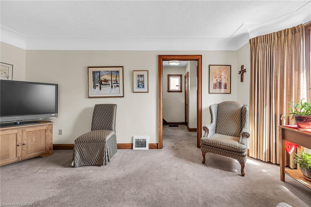 274 Ottawa Street S, Hamilton, ON - Indoor