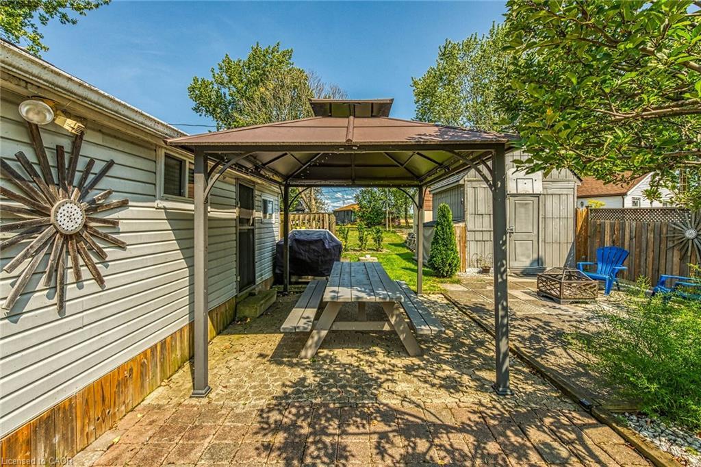 17 Maple Lane, Rainham, ON - Outdoor With Deck Patio Veranda