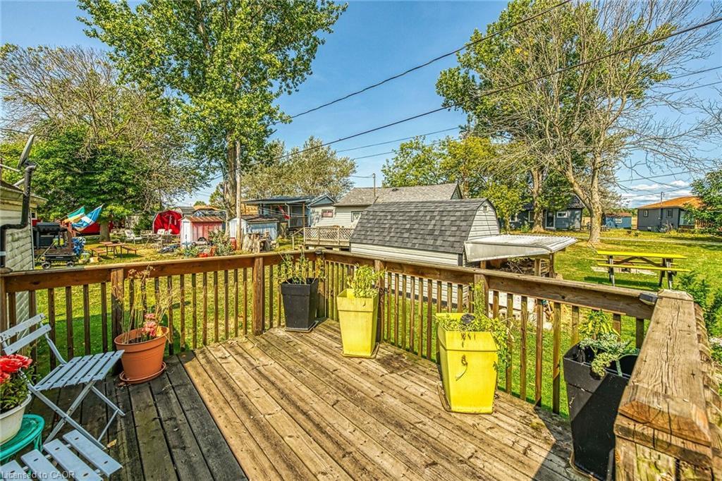 17 Maple Lane, Rainham, ON - Outdoor With Deck Patio Veranda