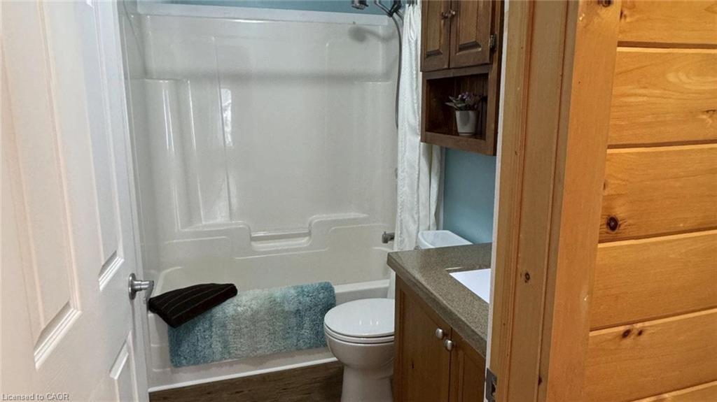 52 Madawaska Trail, Wasaga Beach, ON - Indoor Photo Showing Bathroom