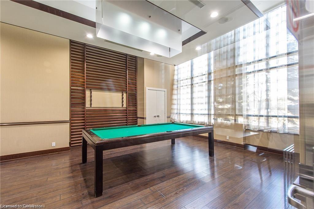 2402-330 Burnhamthorpe Road W, Mississauga, ON - Indoor Photo Showing Other Room