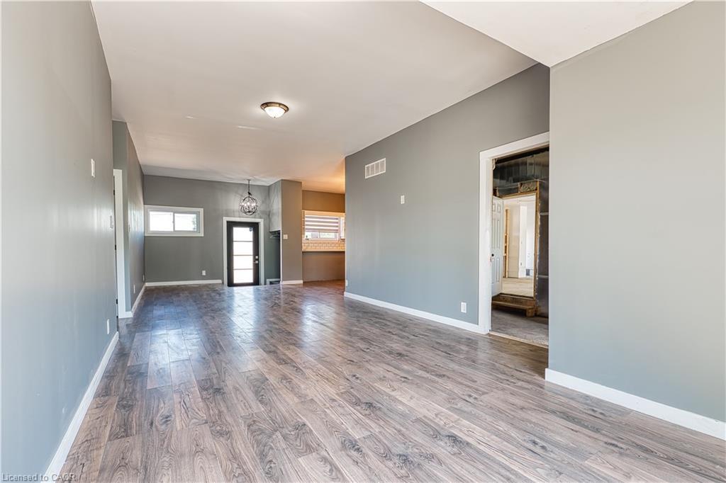 717906 Highway 6, Owen Sound, ON - Indoor Photo Showing Other Room