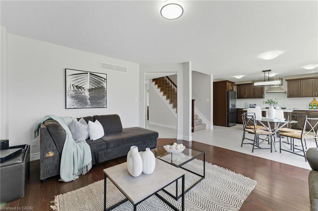 97 Forbes Crescent, Listowel, ON - Indoor Photo Showing Living Room