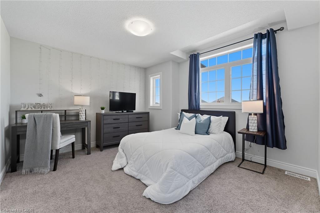 97 Forbes Crescent, Listowel, ON - Indoor Photo Showing Bedroom