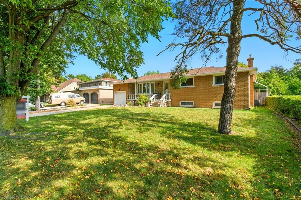 20 Woodside Drive, Hamilton, ON - Outdoor