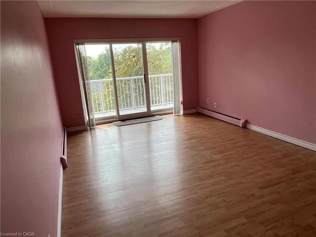 308-10 Woodman Drive S, Hamilton, ON - Indoor Photo Showing Other Room