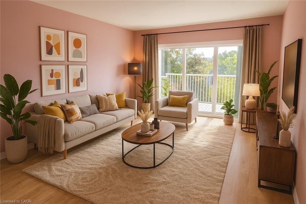 308-10 Woodman Drive S, Hamilton, ON - Indoor Photo Showing Living Room
