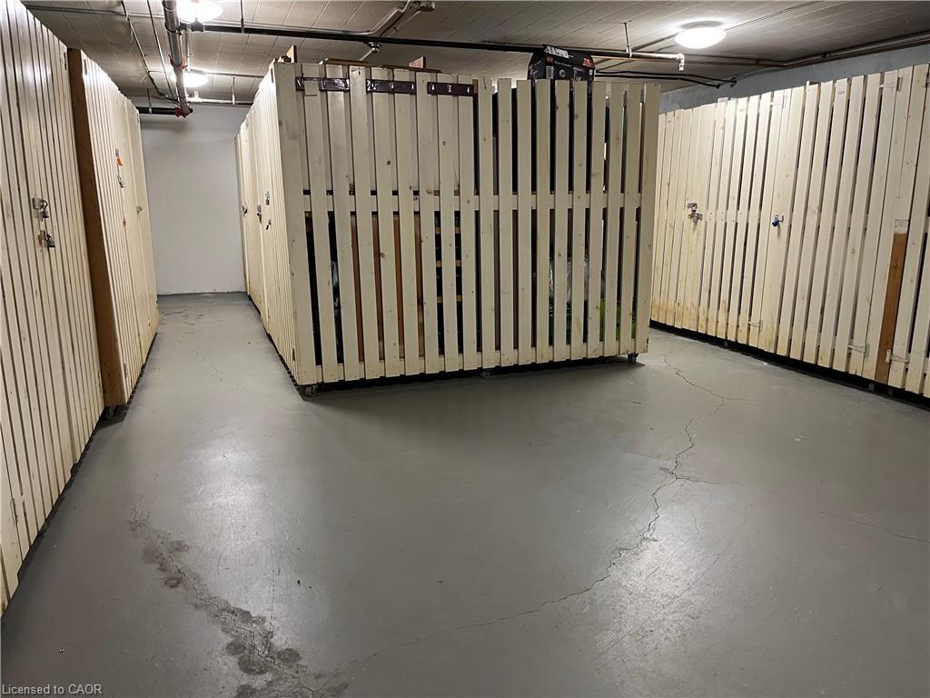 308-10 Woodman Drive S, Hamilton, ON - Indoor